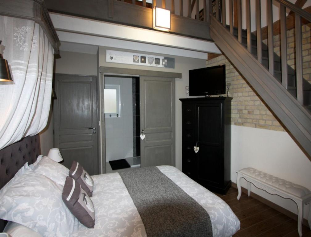 La Haute Muraille Saint-Folquin Habitación foto